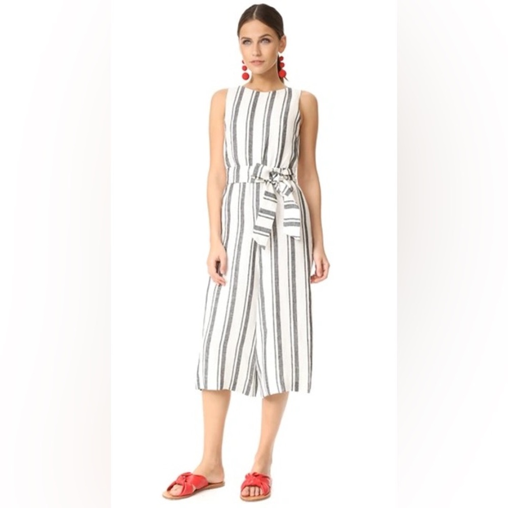 Alice + Olivia Franny Sleeveless Belted Linen Gaucho Jumpsuit - Black/White - 4